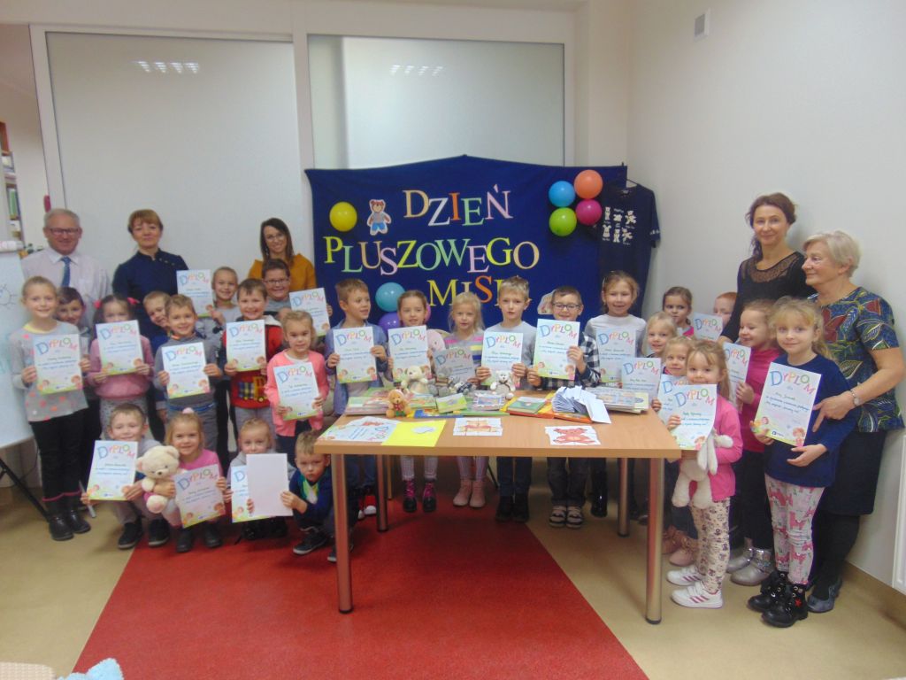 Światowy Dzień Pluszowego Misia w Gminnej Bibliotece Publicznej w Rzgowie